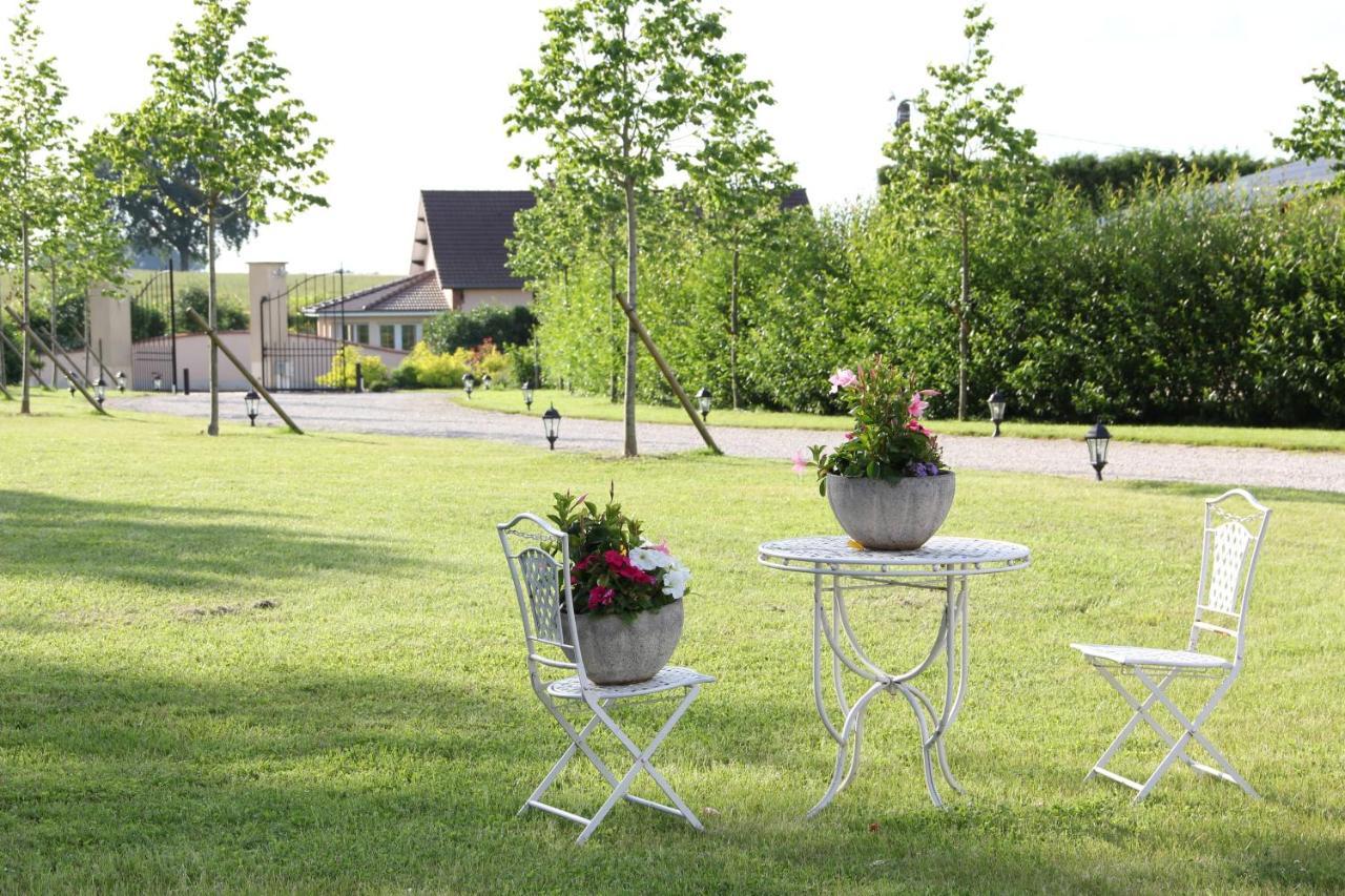 Hotel Le Manoir Des Aromes Brugny-Vaudancourt Exteriér fotografie